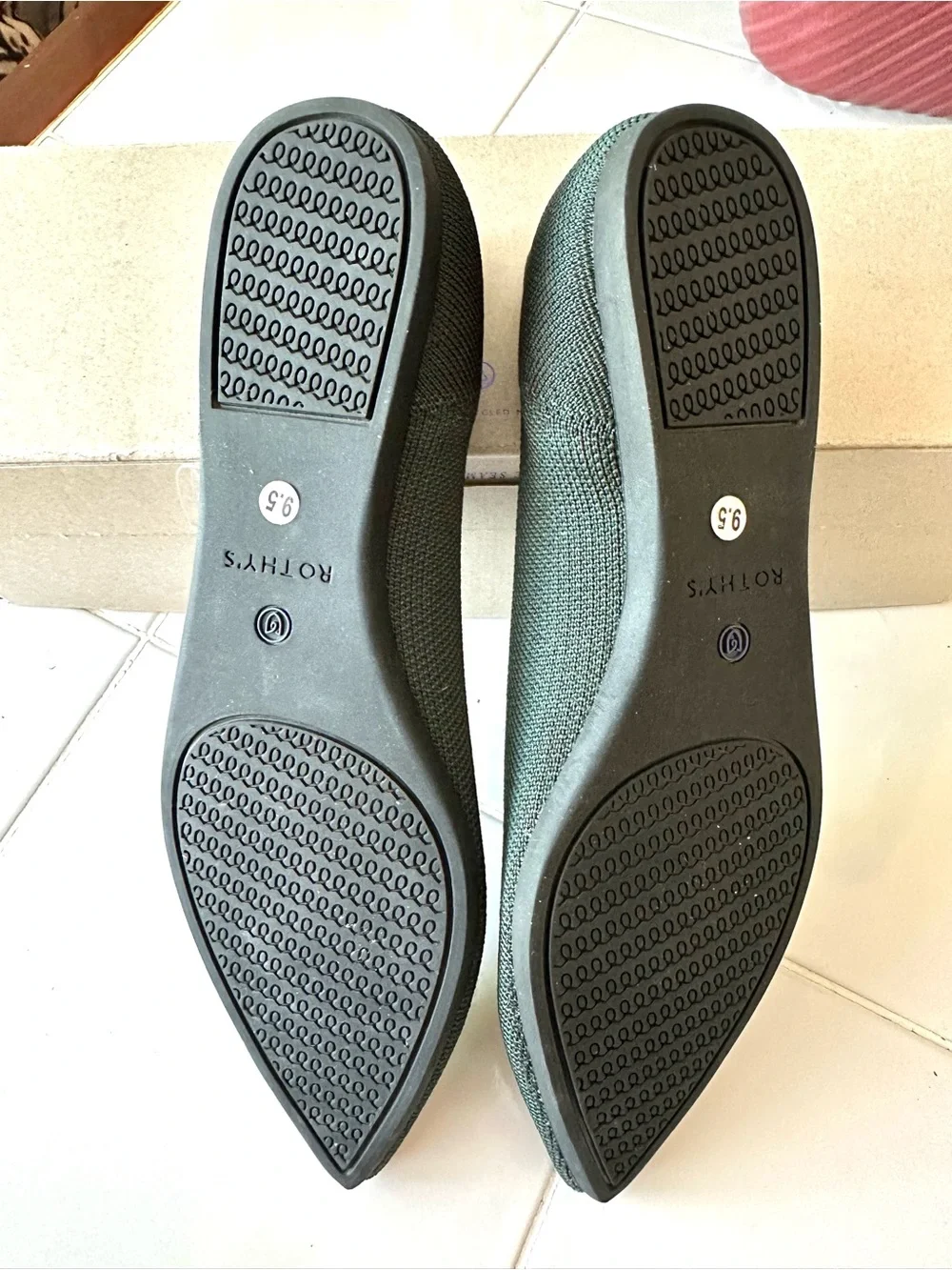 Rothy’s The Point Emerald Green Flats Size 9.5 Retired